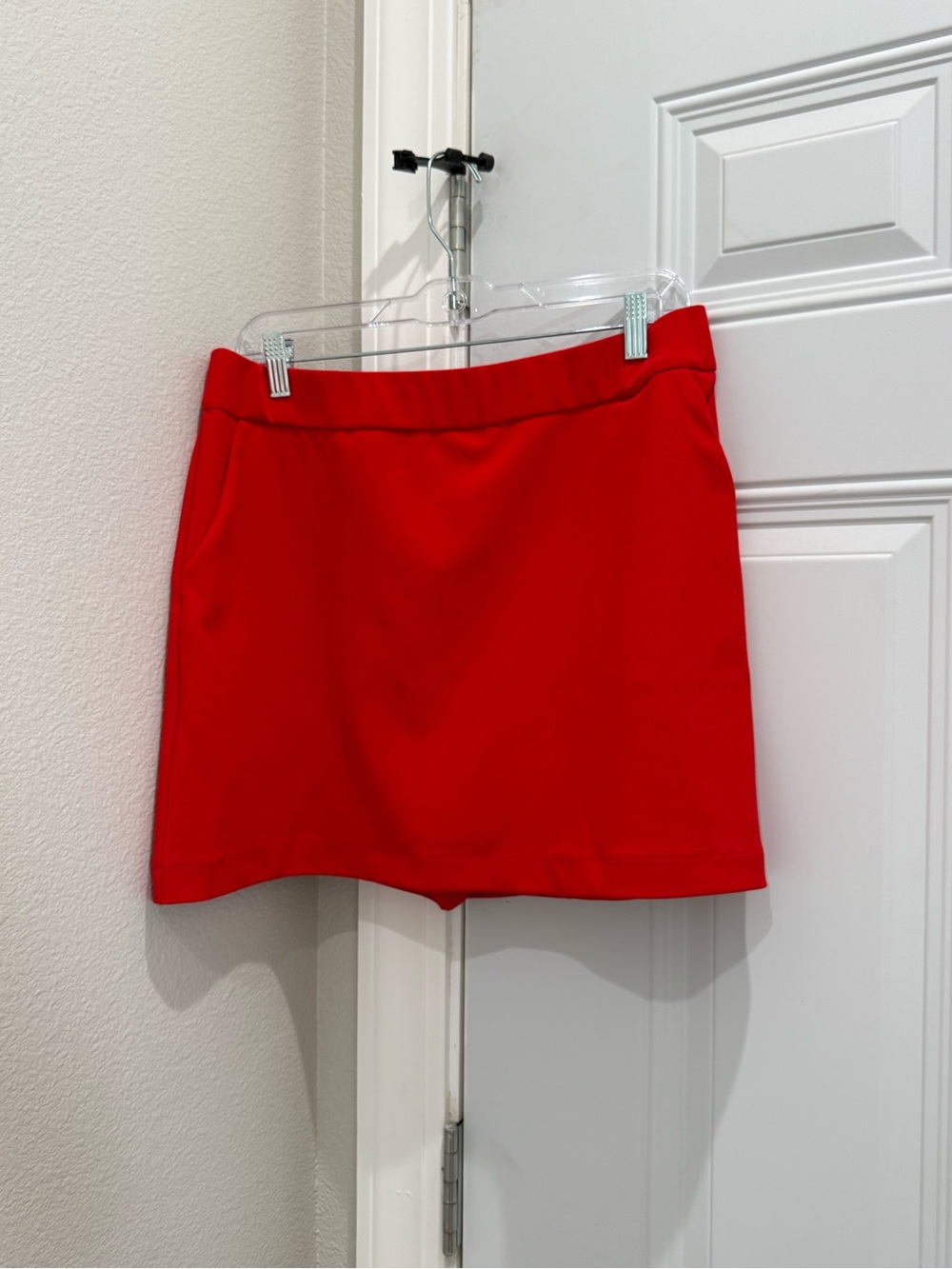 Versona Red Mini Skirt with Clean Waistband